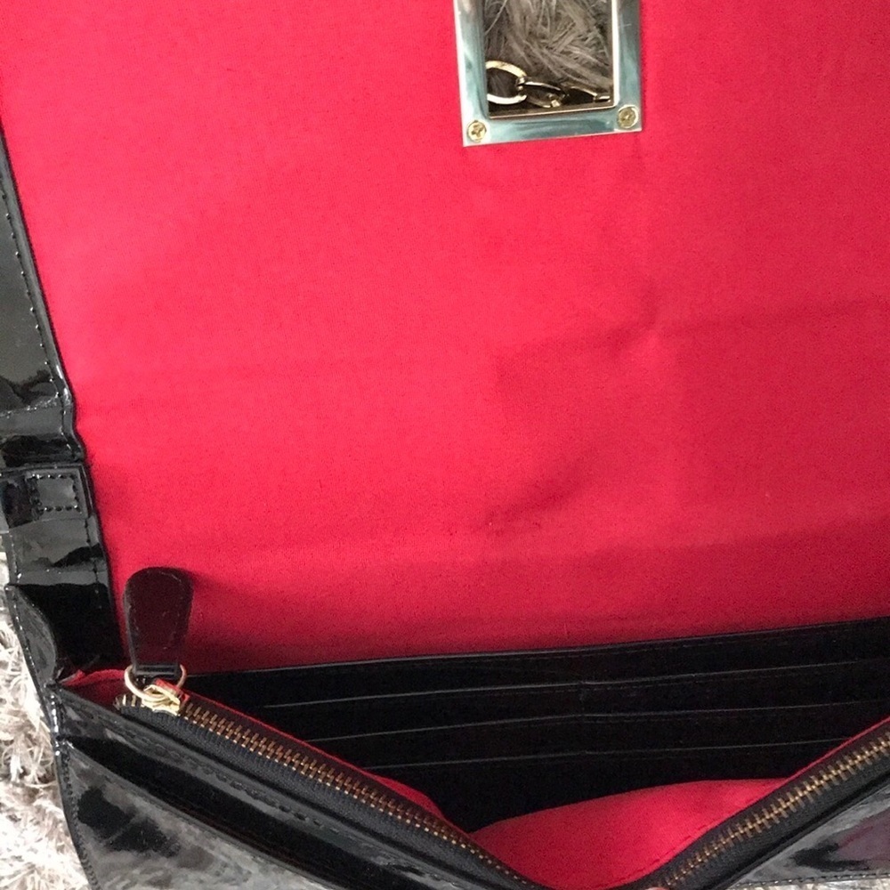Animal print clutch/shoulder strap included Gold Hardware - Picture 8 of 8